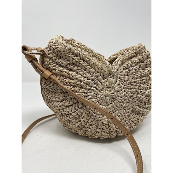 POOLSIDE Cesi Conch Bag Natural Woven Crossbody Magnetic Closure - Picture 3 of 9